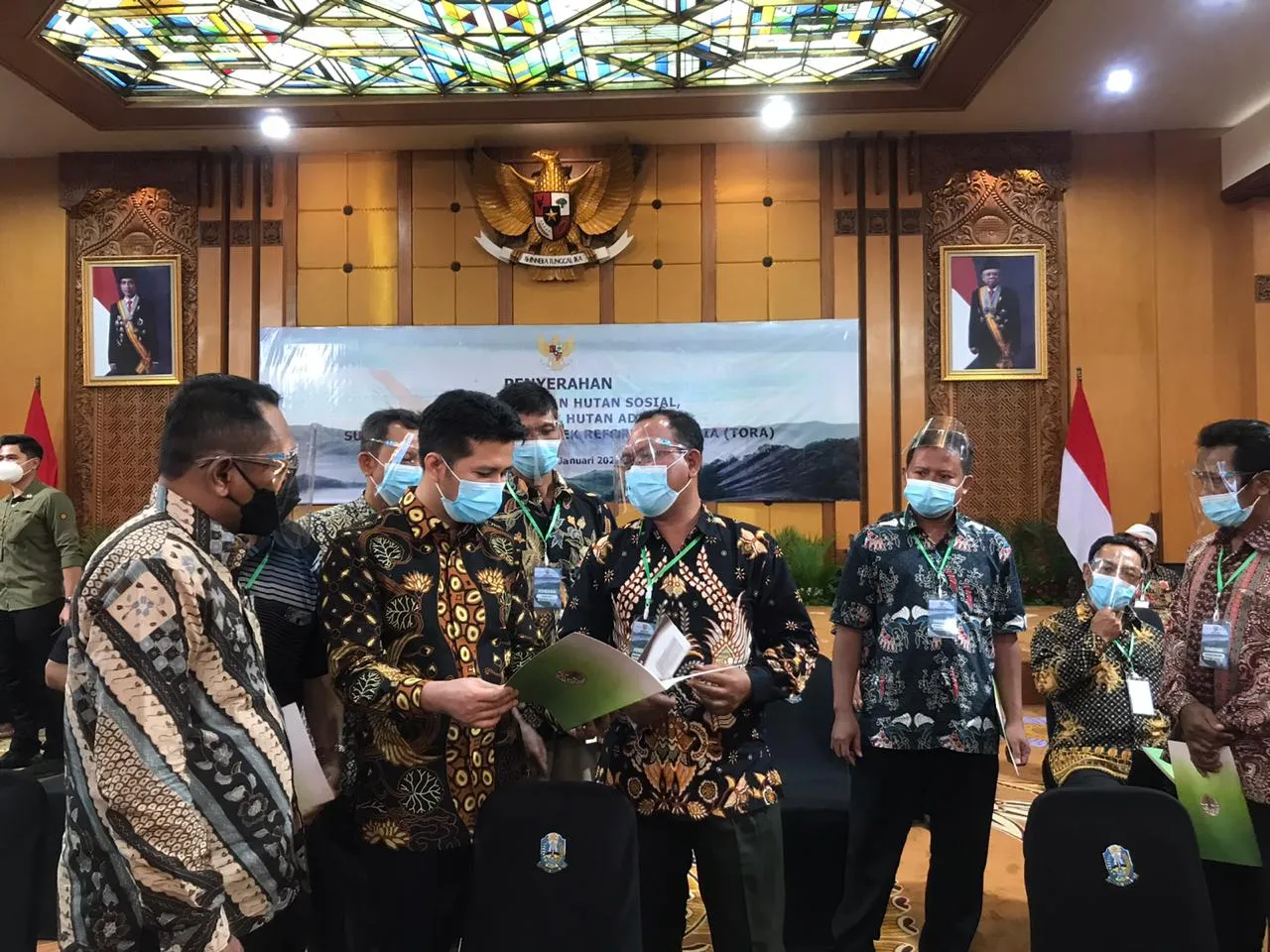 Pemerintah Berikan 84.000 KK di Jatim SK Hutan Sosial