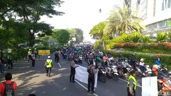 17 Daerah di Jatim Perpanjang PPKM Sampai 8 Februari