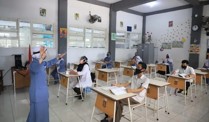 Usai Guru Divaksin, Pembelajaran Tatap Muka Dimulai
