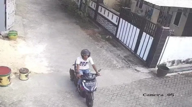 Terekam CCTV, Maling Motor di Sumenep Tertangkap