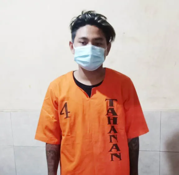 Pengedar Pil Koplo Ditangkap di Pinggir Jalan