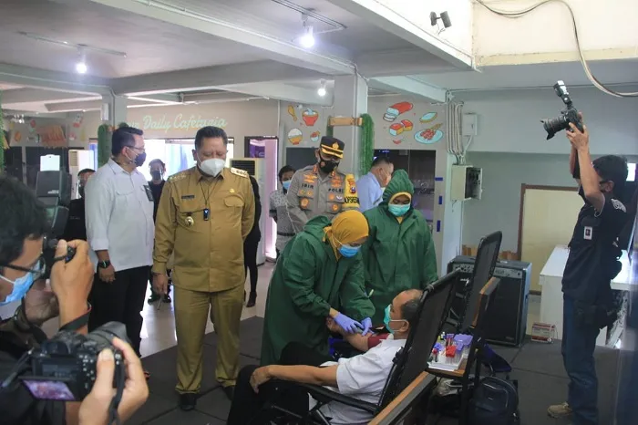Kapolrestabes Surabaya Gandeng PLT Walikota Lakukan Blusukan Plasma
