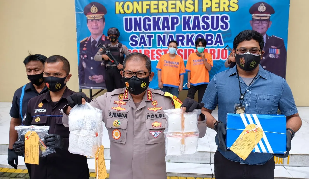 Polresta Sidoarjo Tembak Dua Residivis Pengedar Narkoba