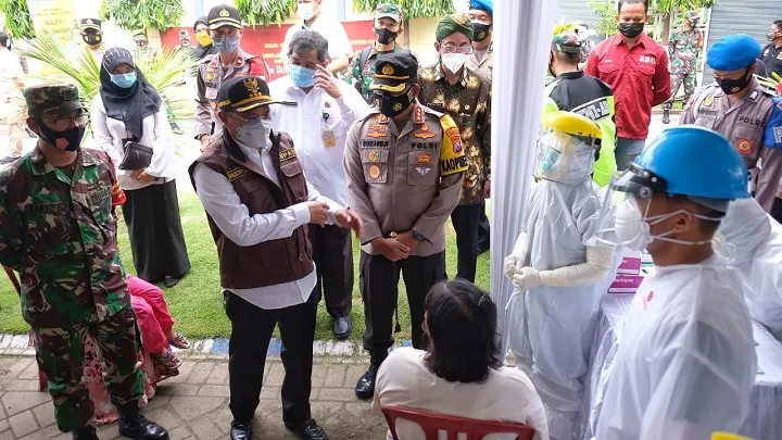Pj Bupati dan Kapolresta Sidoarjo Sidak Kawasan PPKM Mikro