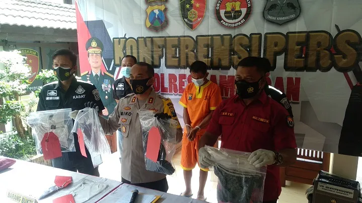 Guru Madrasah di Lamongan Setubuhi Muridnya 10 Kali