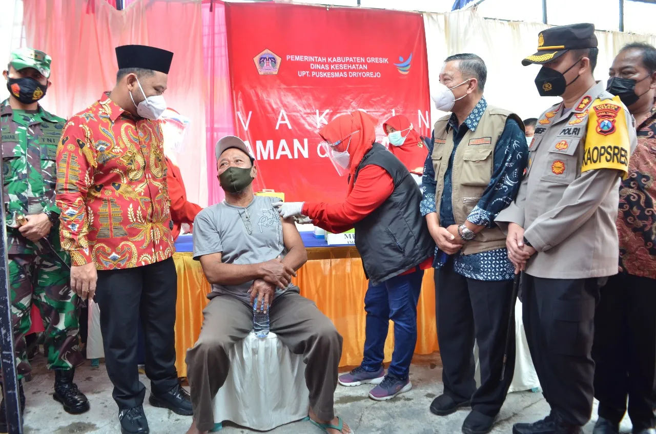 Vaksinasi Covid-19 di Gresik Mulai Menyasar Pedagang Pasar