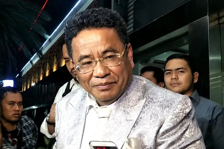 Hotman: Rumah Tangga Hotma Retak Soal Harta