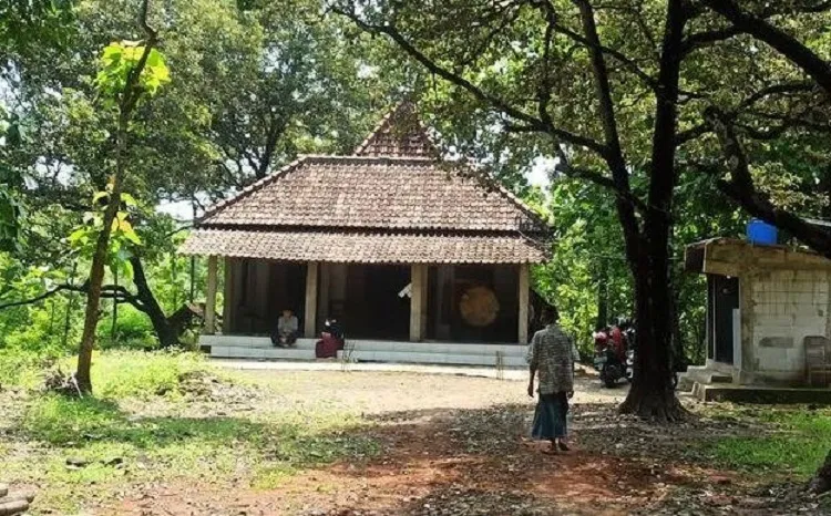 Dusun Sumbulan yang Sepi Tak Berpenghuni di Ponorogo