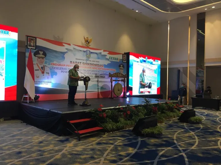 Khofifah Minta Dinsos Jatim Melakukan Pemadanan Data
