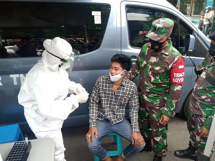 Lantamal V Adakan Swab Antigen Gratis Bagi Warga Surabaya