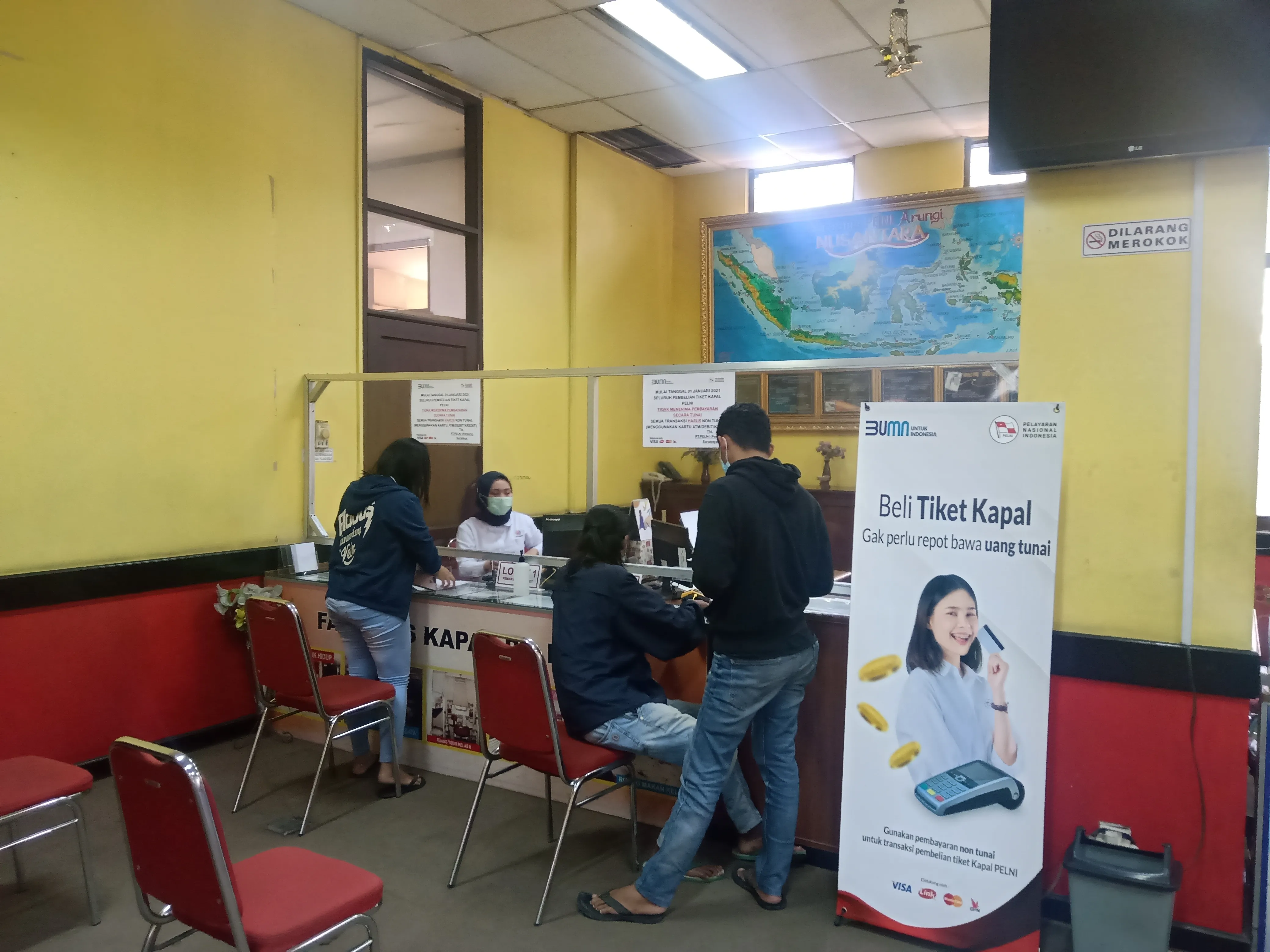 Penumpang Kapal Pelni Naik 100 Persen