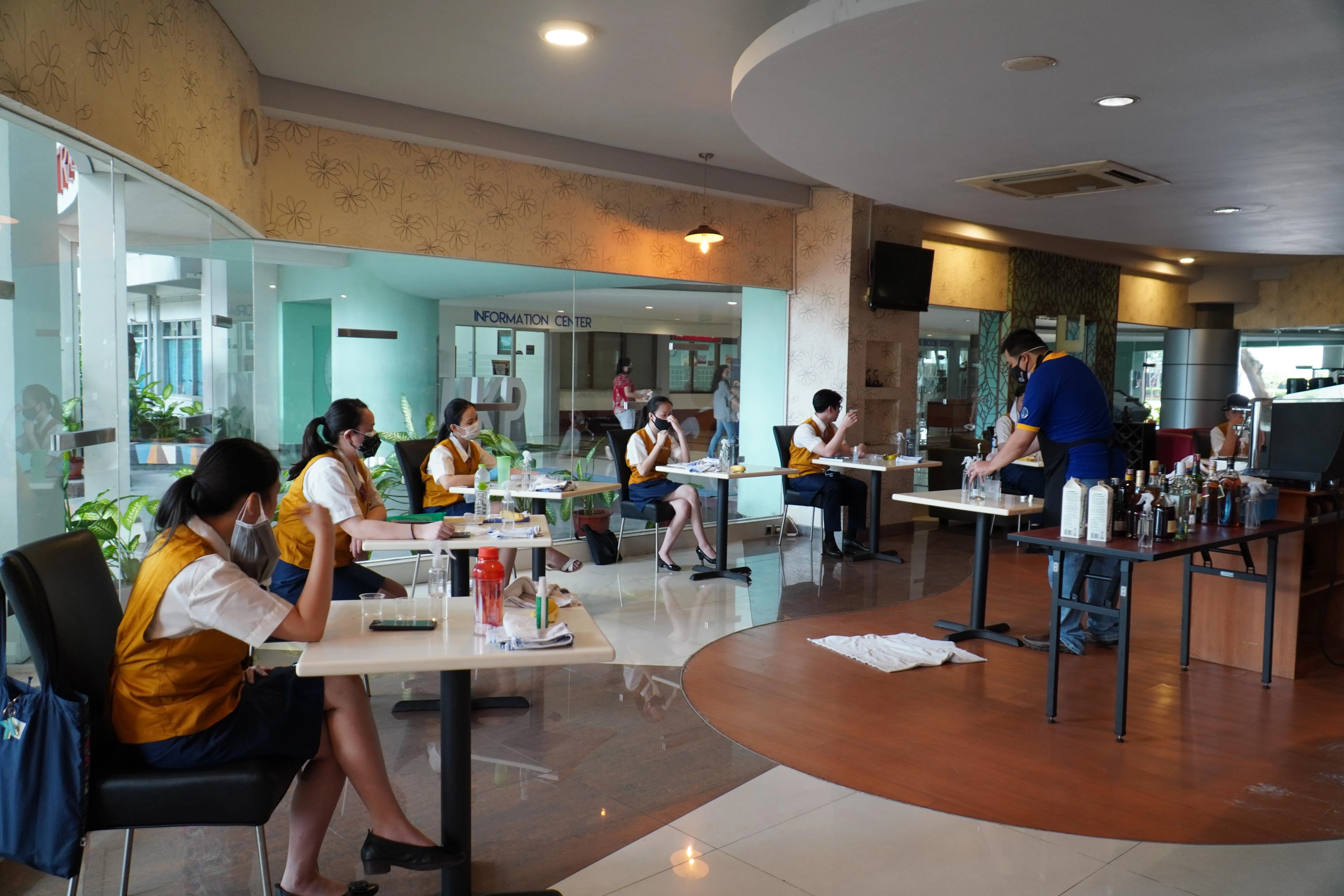 Mulai Kuliah Tatap Muka, Menuju Profesional Industry Hospitality