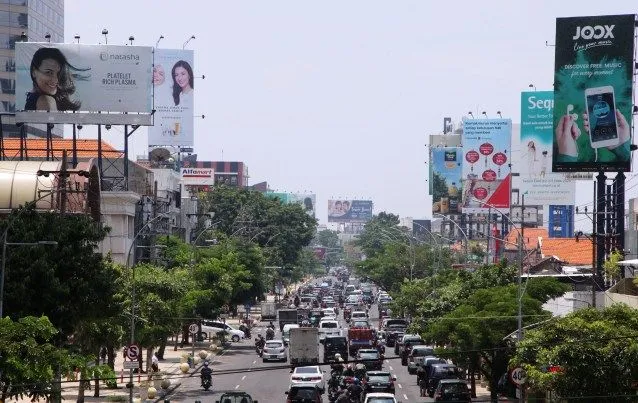Hutan Reklame di Jalanan Kota, Komisi A Ajukan Revisi Perda Reklame