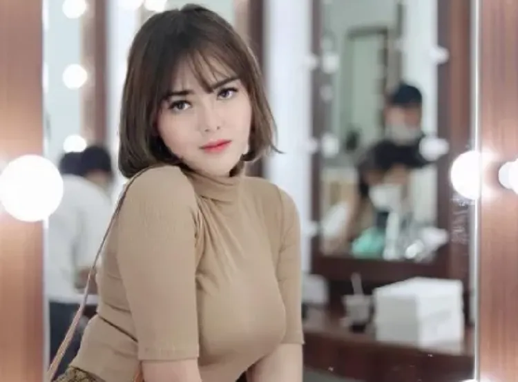 Ikut Berpuasa dan Pakai Mukena, Amanda Manopo Diisukan Mualaf