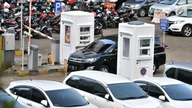 Selama Pandemi Realisasi Pendapatan Parkir Turun Hingga 30 Persen
