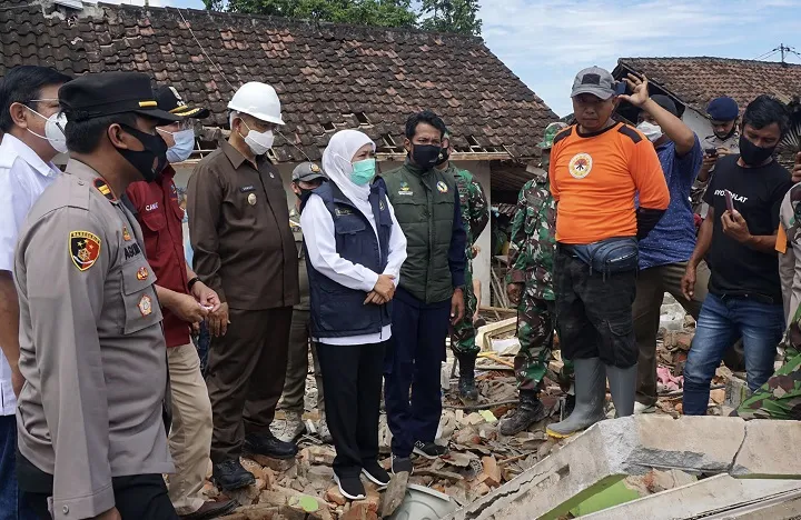 Surabaya Aman Gempa, Hujan Lebat dan Banjir