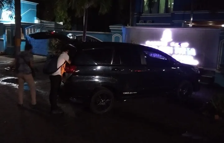 Kantor PDAM Giri Tirta Gresik Digeledah KPK