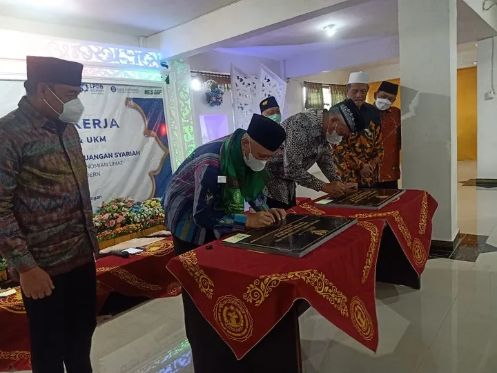Menteri Koperasi dan UKM, Inginkan KSBP Penuhi Kebutuhan Pesantren
