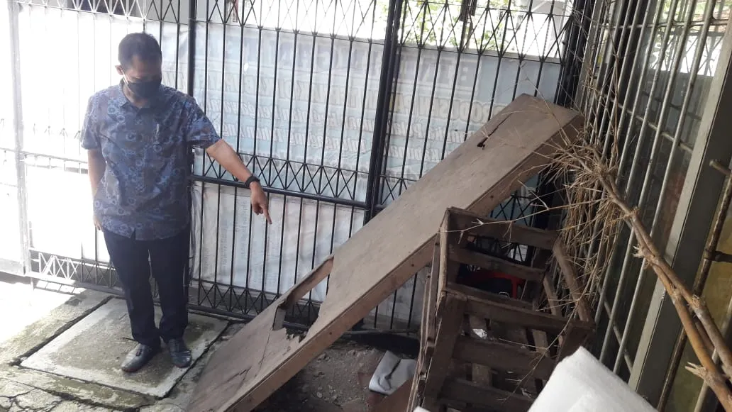 Sidak Toko Mamin, Dinkes Tulungagung Temukan Kotoran Tikus