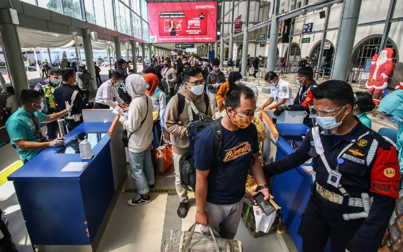 Terjadi Lonjakan Penjualan Tiket KA 43 Persen Selama Libur Paskah