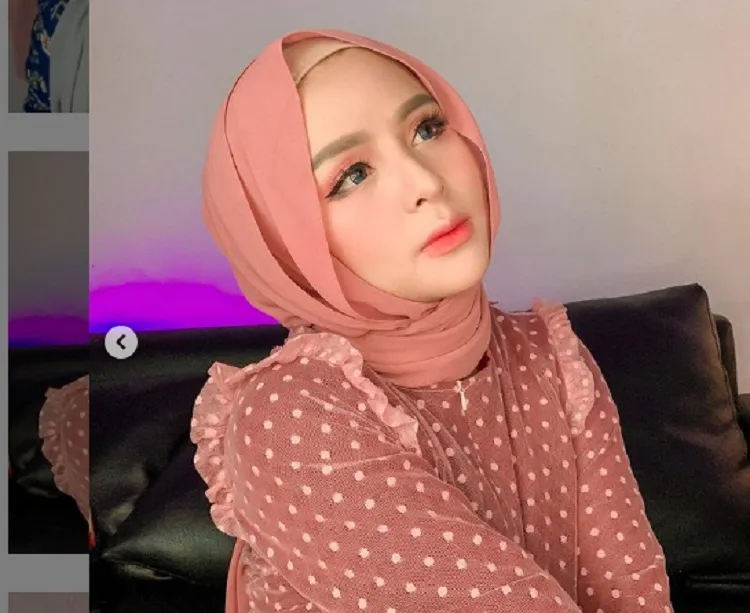 Jadi Fantasi Pria, Kerap Dikirimi Foto Tak Senonoh