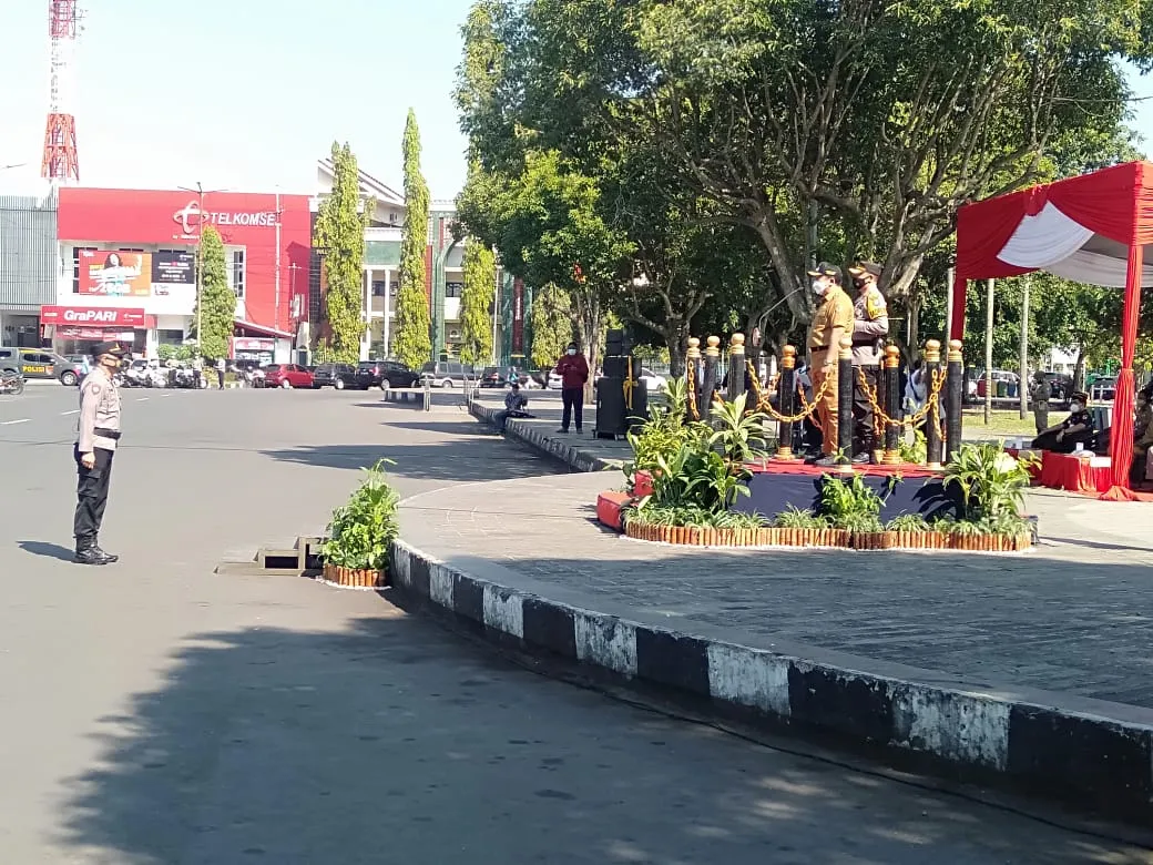 Bupati Jember Pimpin Apel Kesiapan Pelaksanaan Larangan Mudik 2021