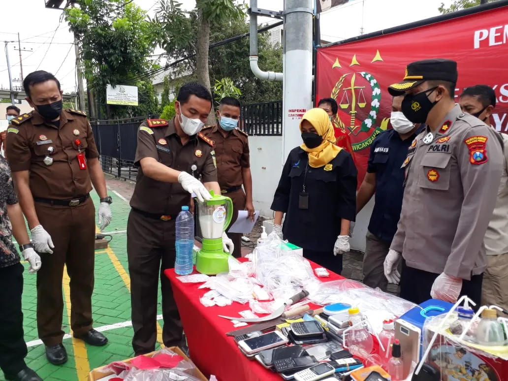 Kejari Tanjung Perak Musnahkan Sabu 1.813 Gram