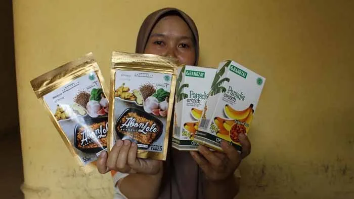 Berbisnis Olahan Pisang dan Abon Lele Hingga Pasar Luar Negeri