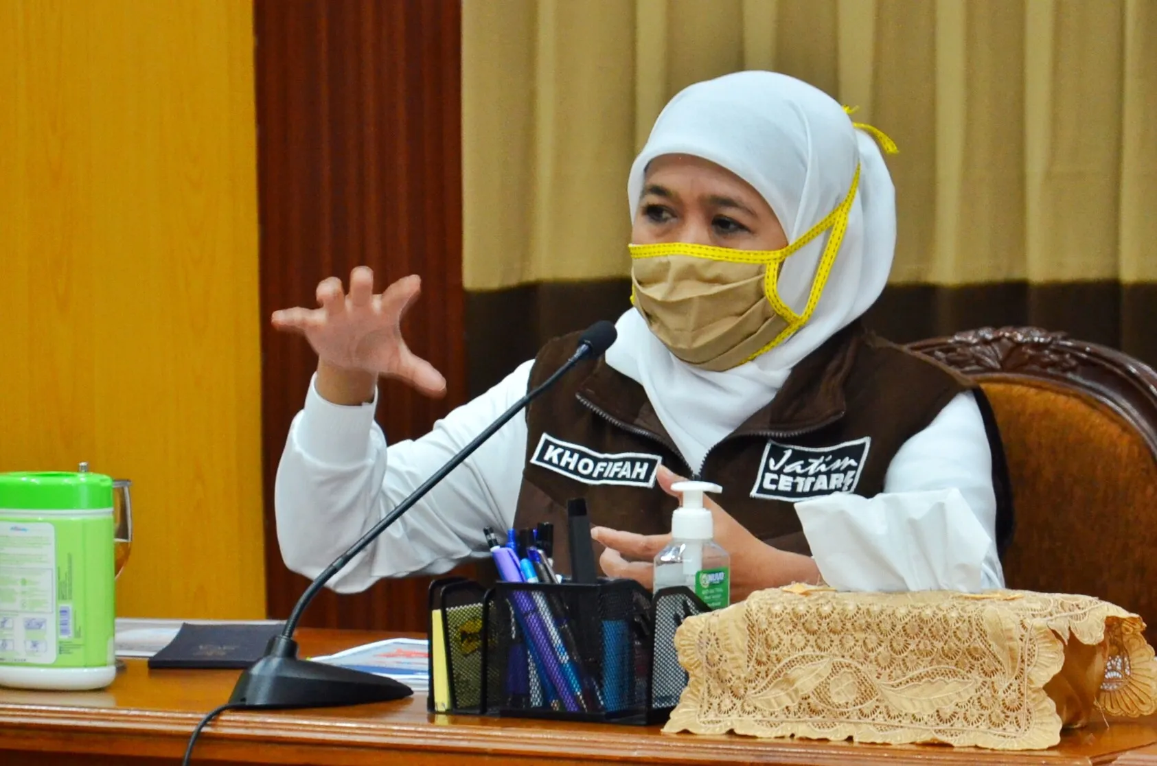Gubernur Khofifah Minta Musala-Masjid di Jatim Ada Satgas Covid-19