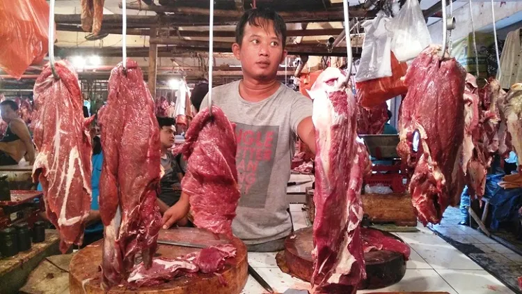 Harga Pangan Naik 2 Kali, Terutama Daging Ayam dan Sapi