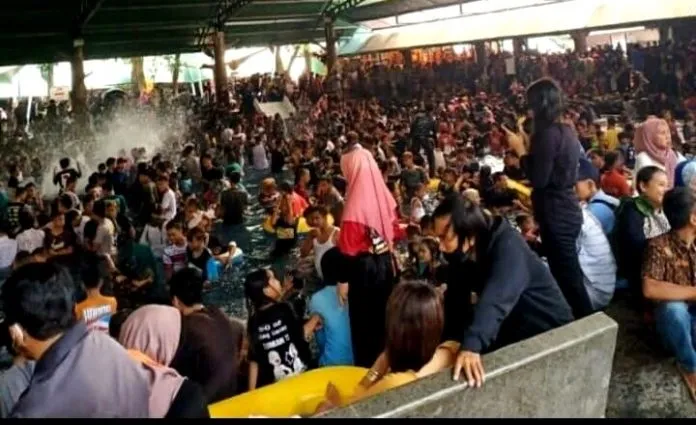 Pemandian Taman Ria Suropati Ditutup