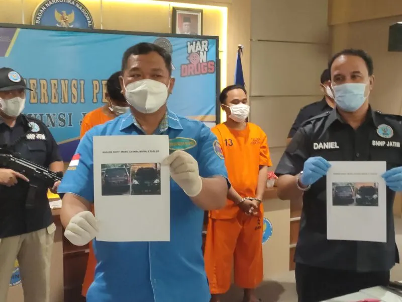 BNNP Jatim Gulung Dua Kurir Bawa 4 Kilogram Sabu dari Jakarta