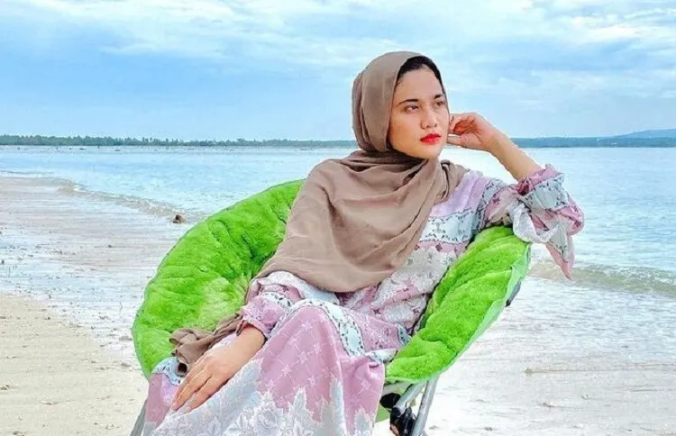 Lulusan UGM yang Dihina Jadi Perias Pengantin, Kini Beromzet Rp 2 M