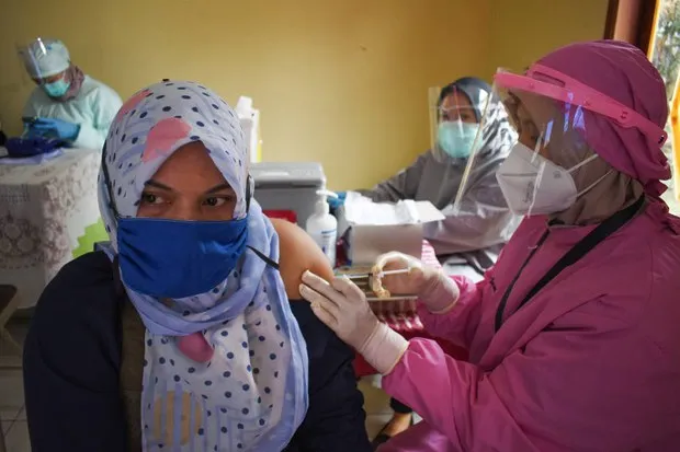 Jika Belum Divaksin Covid-19, Guru di Tulungagung Dilarang Mengajar