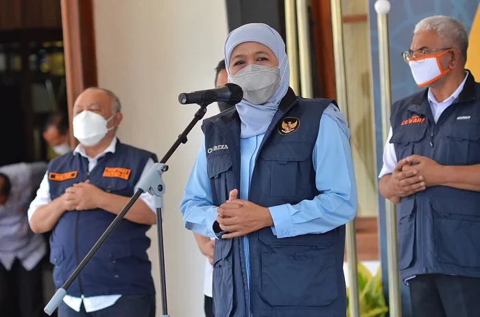 Dikritik Warganet, Khofifah Beri Klarifikasi dan Minta Maaf
