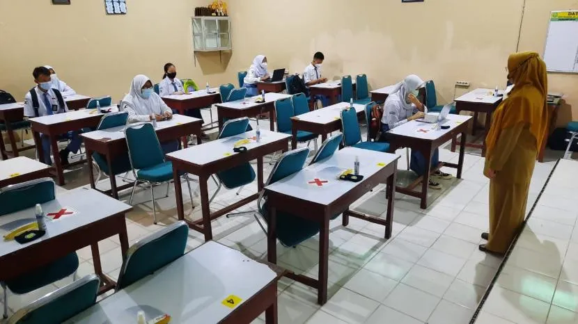 Jelang Ajaran Baru, Proses Vaksinasi Guru Jatim Capai 38 Persen
