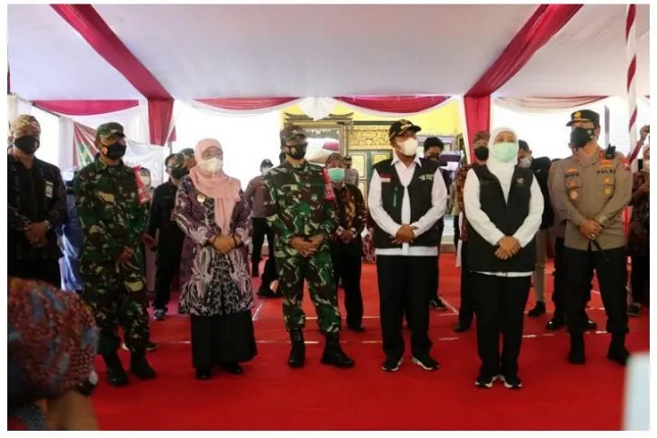 Gubernur dan Forkopimda Jatim Tinjau Vaksinasi Covid-19 di Sumenep