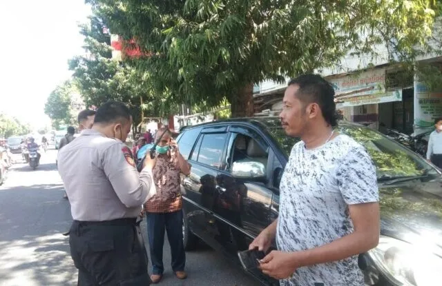 Guru di Situbondo jadi Korban Pencurian Pecah Kaca Mobil