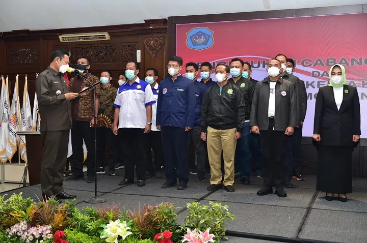 Dukung Sport Tourism, 10 Cabor KONI Lamongan Dikukuhkan