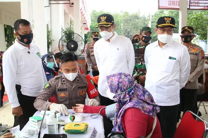 Covid Melonjak, Lamongan Gencarkan Vaksinasi ke Masyarakat