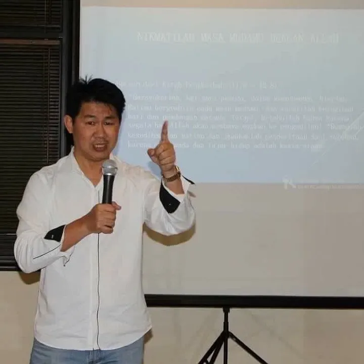 LKKP Cermati Eri Cahyadi Yang Rajin Hadir Rapat Paripurna Dewan