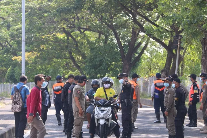 Terus Lakukan Penyekatan di Suramadu, Jaga Tak Ada Lonjakan Kasus