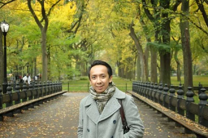 Anak Sopir Angkot yang Kini Sukes Jadi CEO di New York