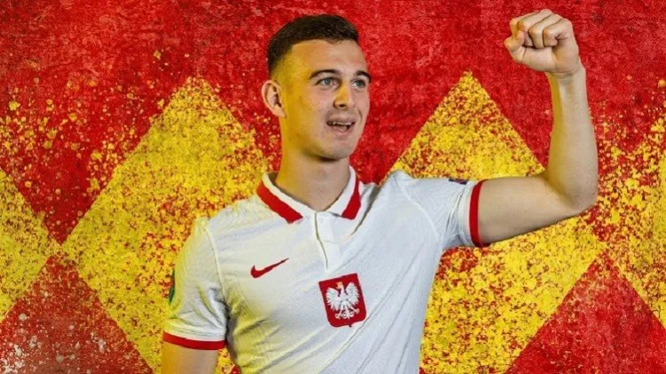 Kacper Kozlowski Jadi Incaran Juventus dan Barcelona