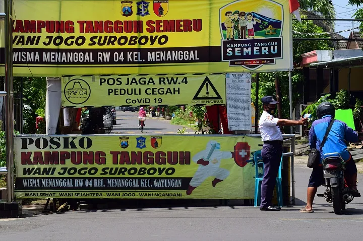 Kampung Tangguh Ambyar