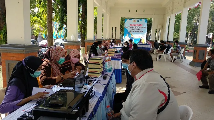 Persiapan Porkab dan Porprov, 130 Atlet dan Pelatih Lamongan Divaksin
