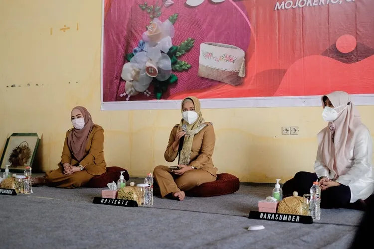Wali Kota Buka Pelatihan Inkubasi Usaha Sulam Pita