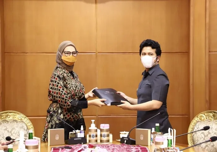 Wagub Emil Prioritas Vaksinasi dan Pendidikan Bagi Para Disabilitas di Jatim