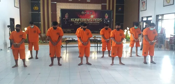 Polres Blitar Kota Bekuk 11 Tersangka Narkoba dan Okerbaya
