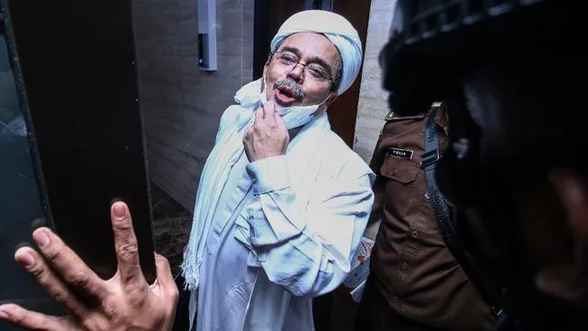 Pasca Divonis 4 Tahun, Rizieq Diduga akan Dibidik Kasus Munarman, Firza Husein sampai Henry Yoso